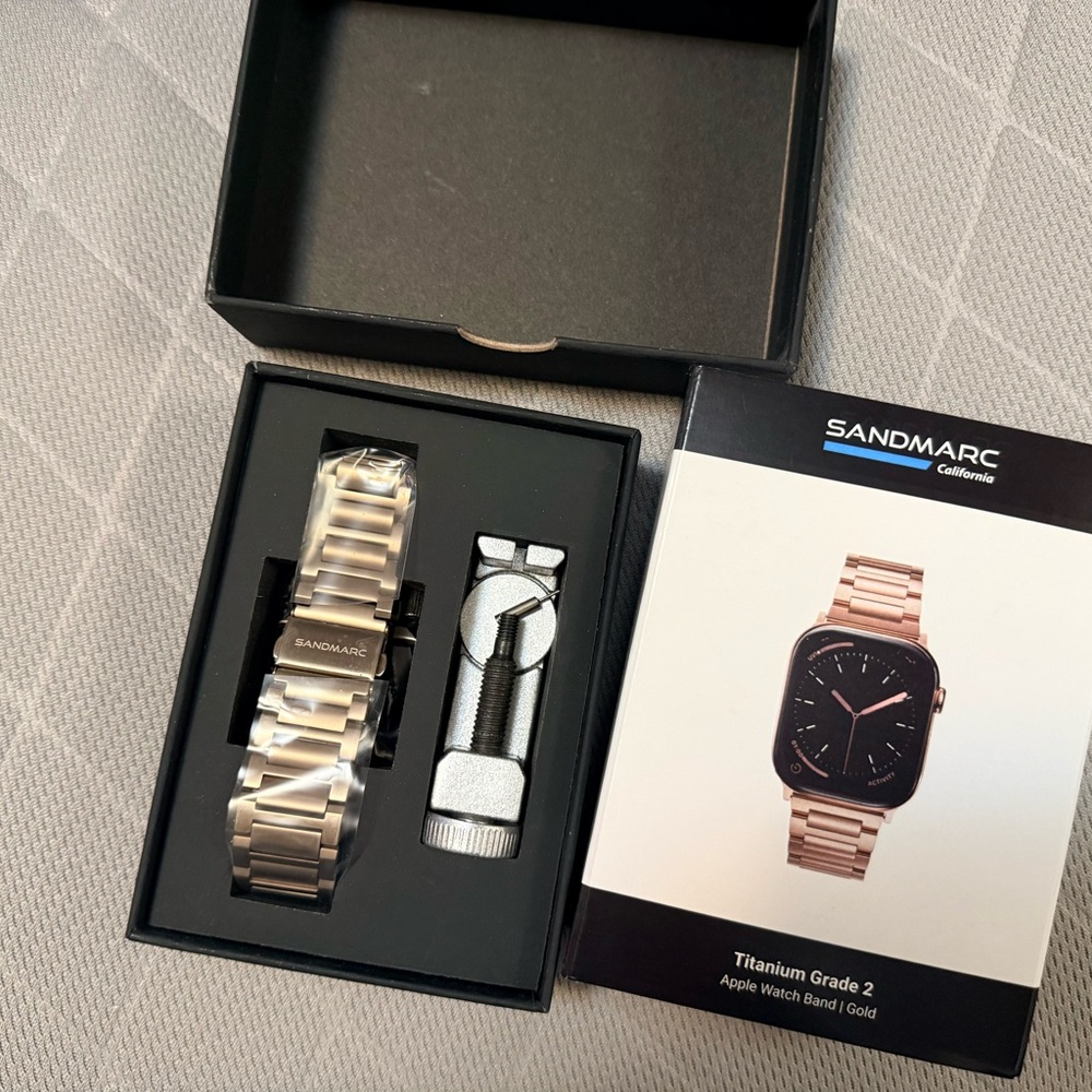 Titanium Grade 2 Apple Watch Band - Gold